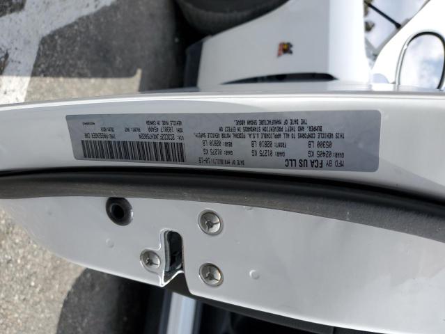 2C3CDZFJXKH750224 - 2019 DODGE CHALLENGER R/T SCAT PACK WHITE photo 12