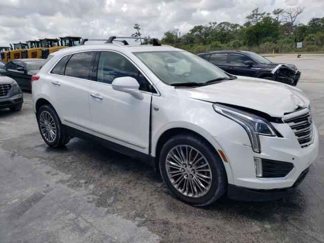 1GYKNDRS0HZ139990 - 2017 CADILLAC XT5 LUXURY WHITE photo 4