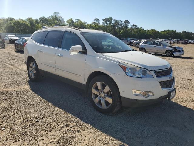 1GNKRLED0CJ297630 - 2012 CHEVROLET TRAVERSE LTZ WHITE photo 4