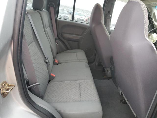 1J4GL38K26W219068 - 2006 JEEP LIBERTY RENEGADE 银色 照片 10