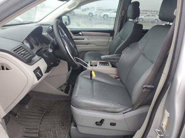 2V4RW3DG1BR643390 - 2011 VOLKSWAGEN ROUTAN SE SILVER photo 7