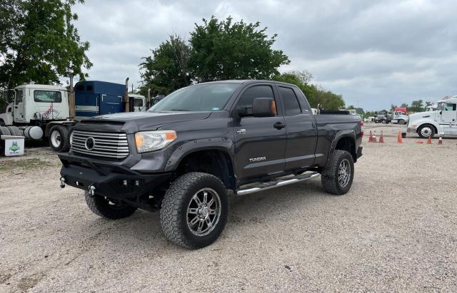 5TFRW5F10GX198194 - 2016 TOYOTA TUNDRA DOUBLE CAB SR/SR5 GRAY photo 2