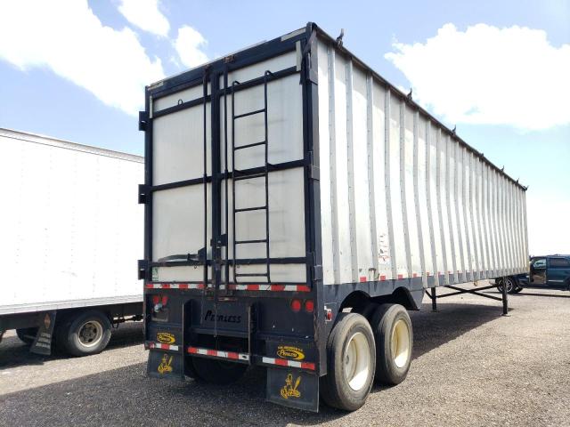 1PLE04524KPD62014 - 2019 UTILITY TRAILER Silber Foto 4