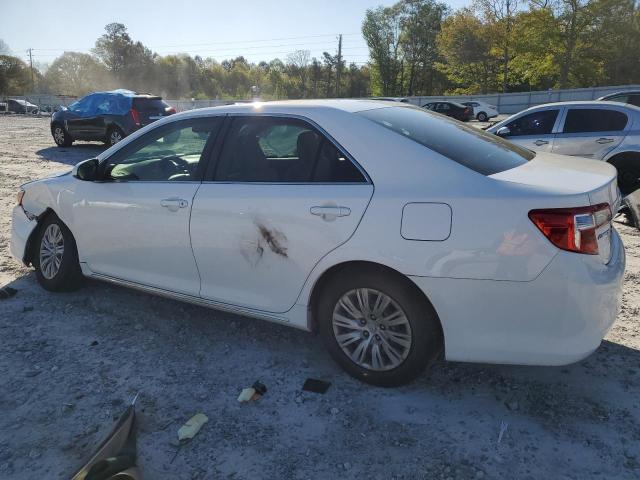 4T1BF1FK4EU467455 - 2014 TOYOTA CAMRY L WHITE photo 2