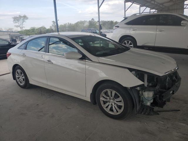 5NPEB4AC5DH571525 - 2013 HYUNDAI SONATA GLS WHITE photo 4