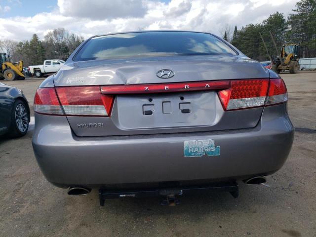 KMHFC46F77A180579 - 2007 HYUNDAI AZERA SE GRAY photo 6