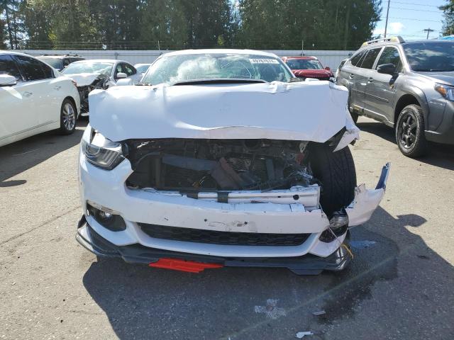 1FA6P8TH8F5371334 - 2015 FORD MUSTANG WHITE photo 5