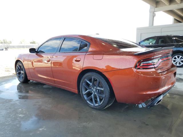 2C3CDXBG8MH636675 - 2021 DODGE CHARGER SXT ORANGE photo 2