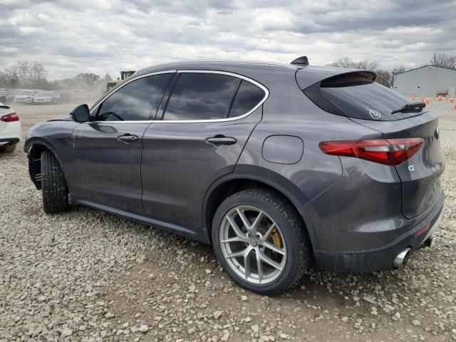 ZASFAKBN0J7B76011 - 2018 ALFA ROMEO STELVIO TI GRAY photo 2