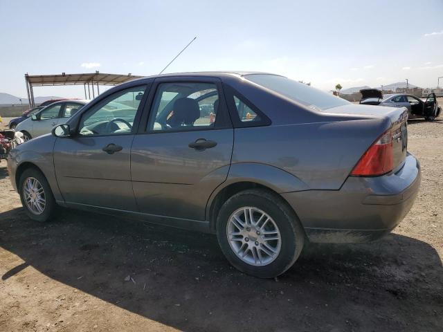 1FAFP34NX7W217985 - 2007 FORD FOCUS ZX4 GRAY photo 2