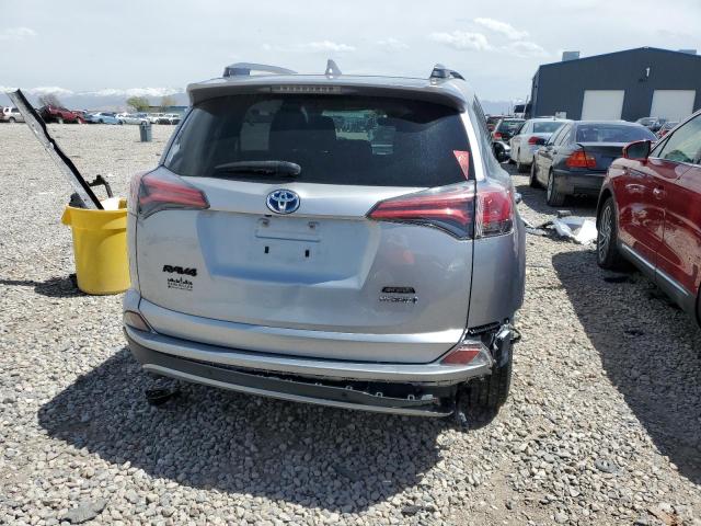 JTMRJREV6JD194945 - 2018 TOYOTA RAV4 HV LE SILVER photo 6