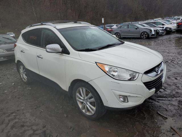 KM8JUCACXCU425267 - 2012 HYUNDAI TUCSON GLS WHITE photo 4