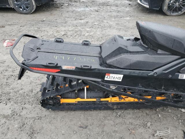 2BPSUXNE7NV000138 - 2022 SKI DOO BACKCOUNTR BLACK photo 6