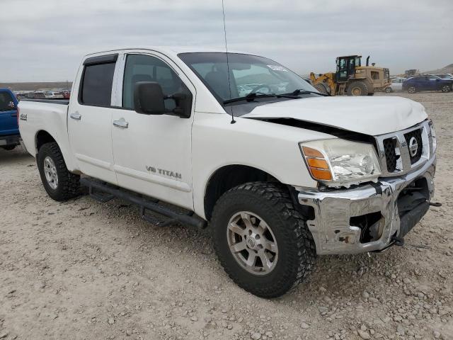 1N6AA07B66N540177 - 2006 NISSAN TITAN XE WHITE photo 4