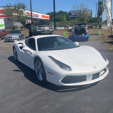 ZFF79ALAXG0215394 - 2016 FERRARI 488 GTB SILVER photo 1