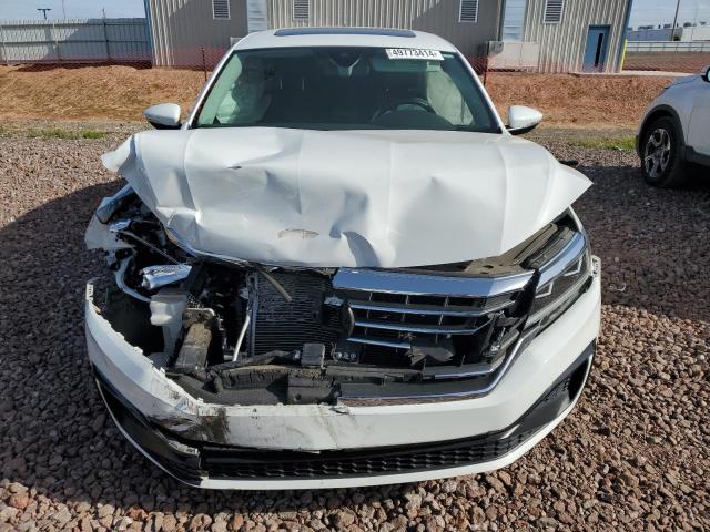 1VWMA7A36LC010256 - 2020 VOLKSWAGEN PASSAT R-LINE Weiß Foto 5