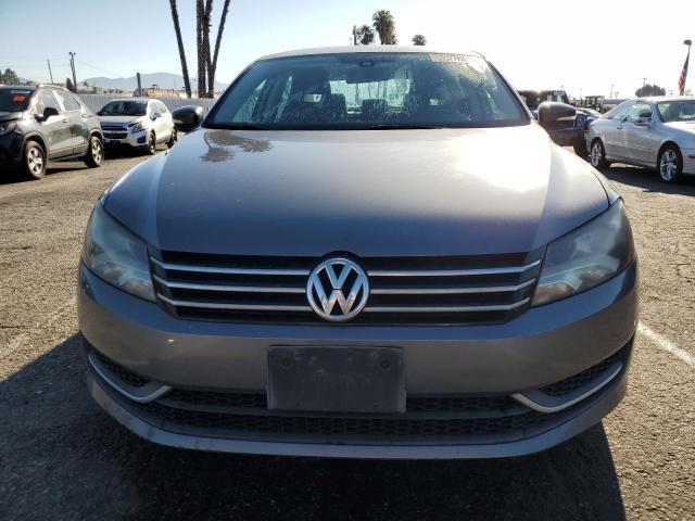 1VWAP7A3XEC009020 - 2014 VOLKSWAGEN PASSAT S GRAY photo 5