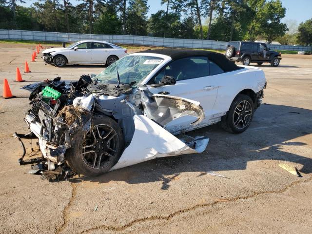 1FATP8UH4N5118897 - 2022 FORD MUSTANG WHITE photo 1