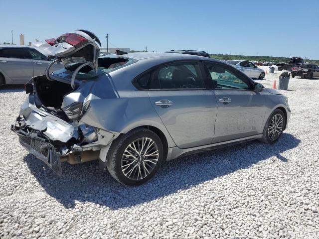 3KPF54AD8PE669655 - 2023 KIA FORTE GT LINE SILVER photo 3