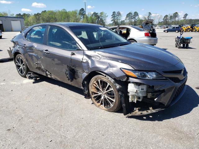 4T1G11AK2LU351048 - 2020 TOYOTA CAMRY SE CHARCOAL photo 4