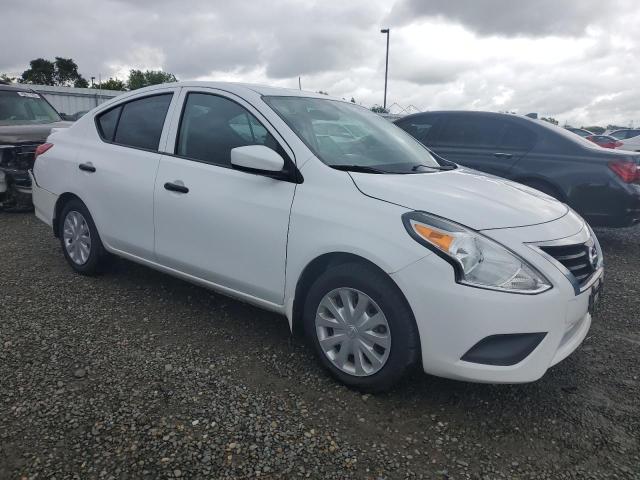 3N1CN7AP9GL842497 - 2016 NISSAN VERSA S WHITE photo 4