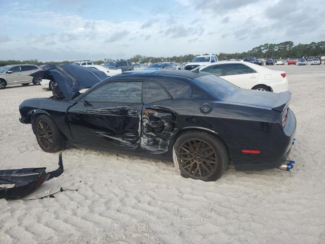 2C3CDZFJ7KH540499 - 2019 DODGE CHALLENGER R/T SCAT PACK BLACK photo 2