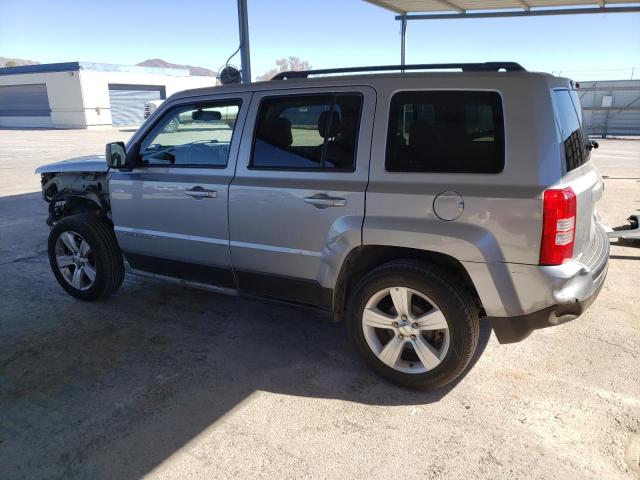 1C4NJPFA9GD813870 - 2016 JEEP PATRIOT LATITUDE SILVER photo 2