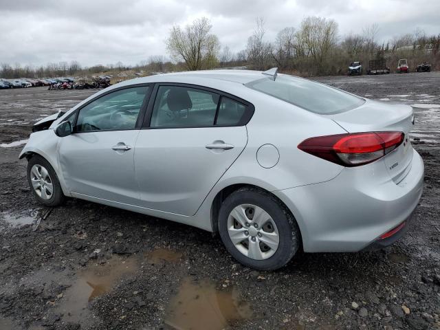 3KPFL4A73HE156234 - 2017 KIA FORTE LX SILVER photo 2