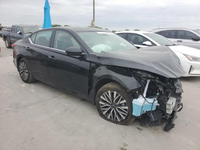 1N4BL4DV9PN413079 - 2023 NISSAN ALTIMA SV BLACK photo 4