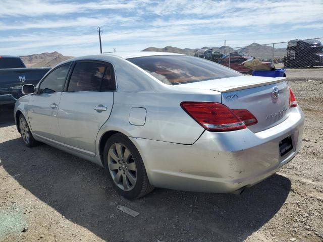 4T1BK36B77U214737 - 2007 TOYOTA AVALON XL SILVER photo 2