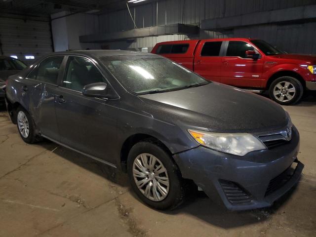 4T1BF1FK1DU649600 - 2013 TOYOTA CAMRY L GRAY photo 4