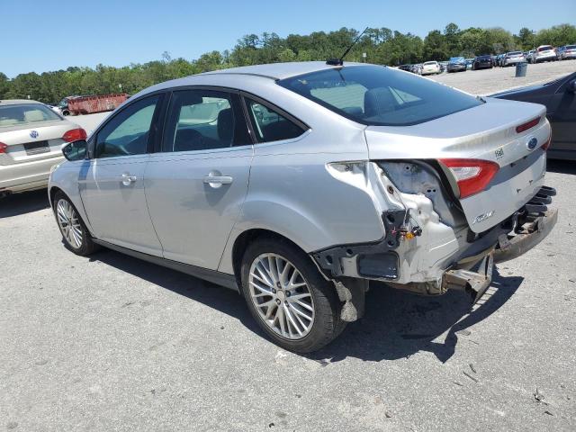 1FAHP3H20CL138233 - 2012 FORD FOCUS SEL SILVER photo 2