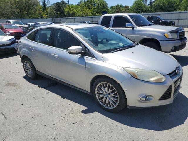 1FAHP3H20CL138233 - 2012 FORD FOCUS SEL SILVER photo 4