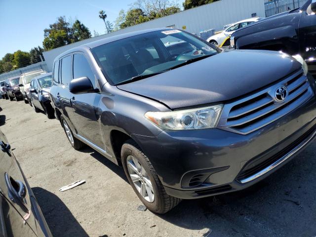 5TDZK3EH7DS108975 - 2013 TOYOTA HIGHLANDER BASE CHARCOAL photo 4