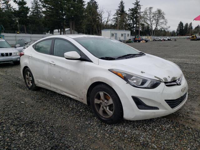 5NPDH4AE3FH573014 - 2015 HYUNDAI ELANTRA SE WHITE photo 4