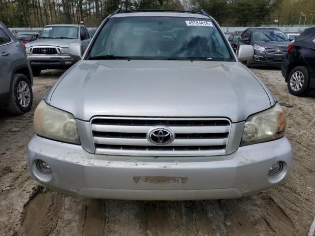 JTEEP21A050116614 - 2005 TOYOTA HIGHLANDER LIMITED SILVER photo 5