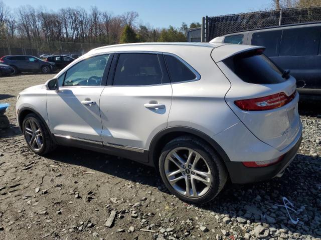 5LMCJ3D91HUL32322 - 2017 LINCOLN MKC RESERVE თეთრი ფოტო 2