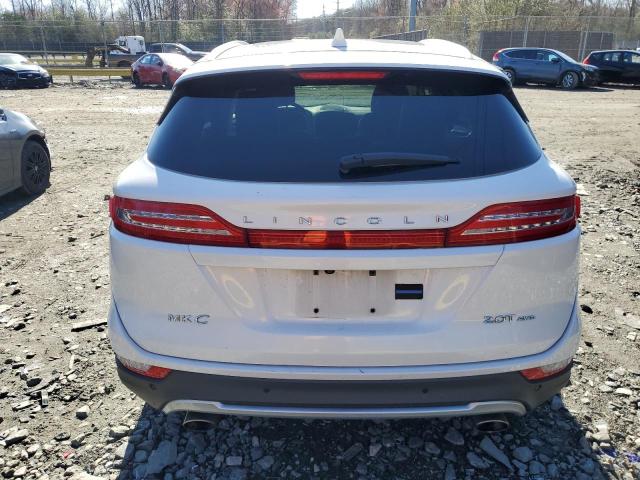 5LMCJ3D91HUL32322 - 2017 LINCOLN MKC RESERVE თეთრი ფოტო 6