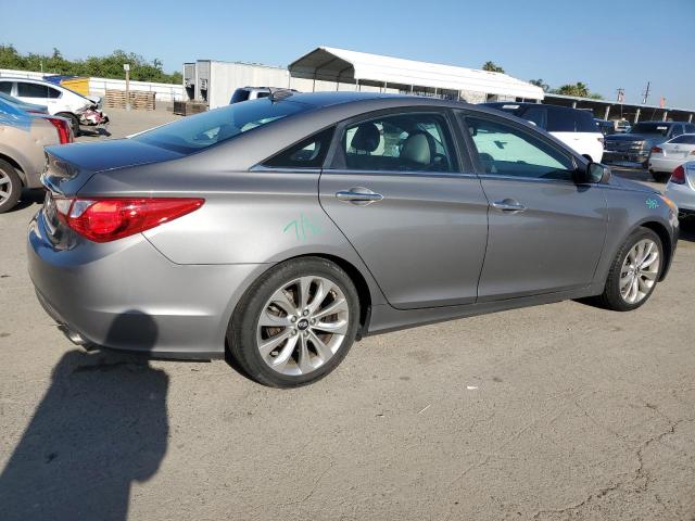 5NPEC4AC1DH670503 - 2013 HYUNDAI SONATA SE GRAY photo 3