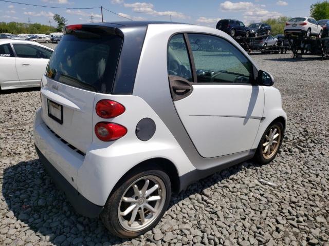 WMEEJ31X38K102264 - 2008 SMART FORTWO PURE WHITE photo 3