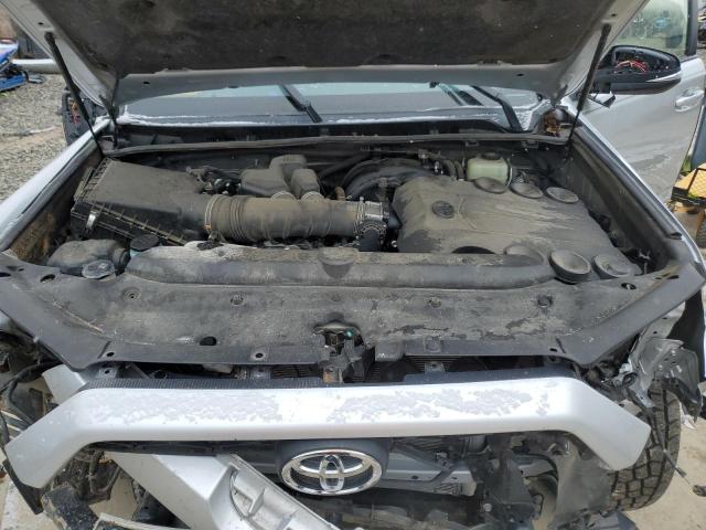 JTEBU5JR9K5651085 - 2019 TOYOTA 4RUNNER SR5 SILVER photo 12