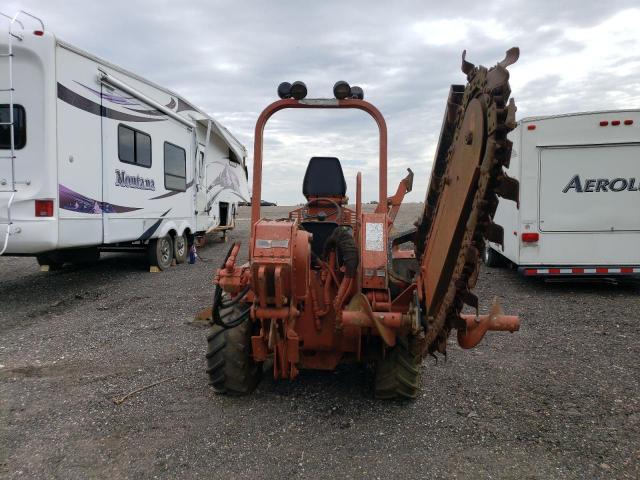 T9X121 - 1995 DITCH WITCH WITCH ORANGE photo 6