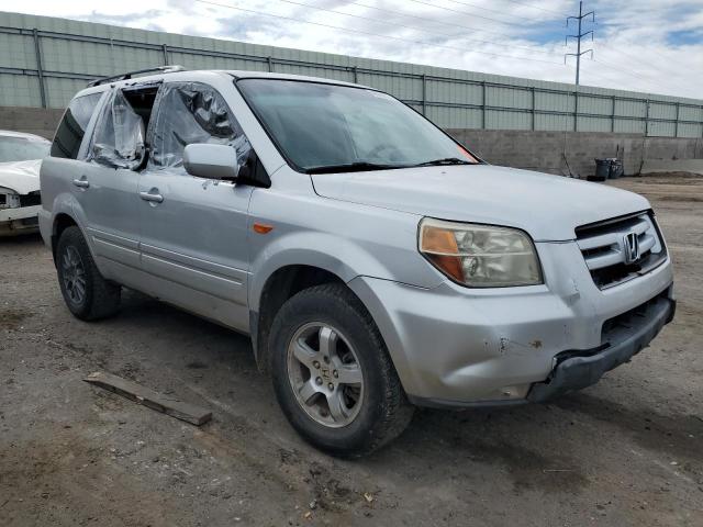 5FNYF28388B029643 - 2008 HONDA PILOT SE SILVER photo 4