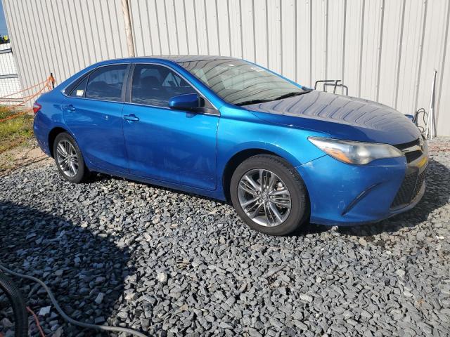 4T1BF1FKXHU616634 - 2017 TOYOTA CAMRY LE BLUE photo 4