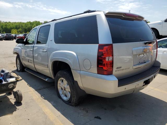 1GNUKJE35AR269765 - 2010 CHEVROLET SUBURBAN K1500 LT SILVER photo 2