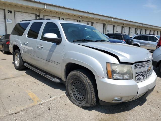 1GNUKJE35AR269765 - 2010 CHEVROLET SUBURBAN K1500 LT SILVER photo 4