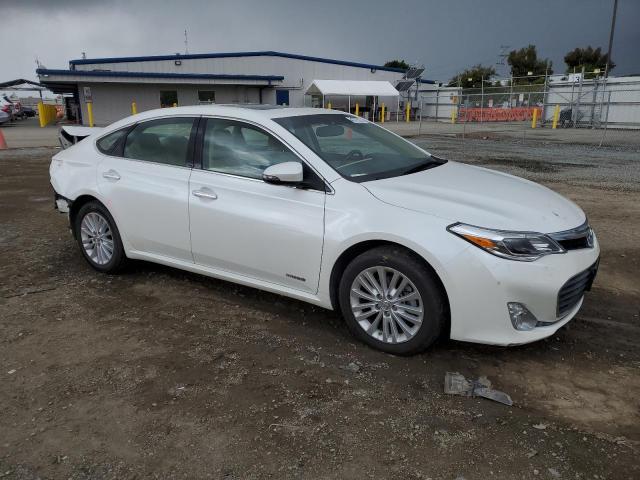 4T1BD1EB1FU036533 - 2015 TOYOTA AVALON HYBRID WHITE photo 4