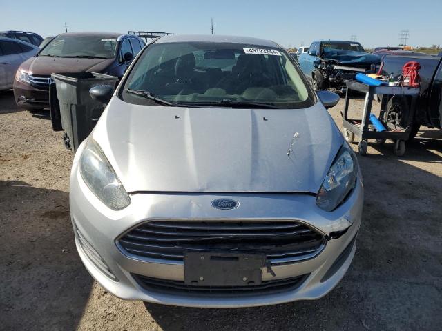 3FADP4EJ3HM157011 - 2017 FORD FIESTA SE SILVER photo 5