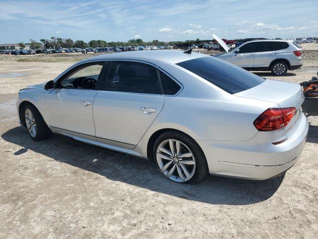 1VWCS7A36GC034944 - 2016 VOLKSWAGEN PASSAT SEL SILVER photo 2