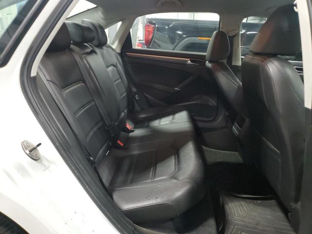 1VWDT7A39HC040580 - 2017 VOLKSWAGEN PASSAT R-LINE თეთრი ფოტო 10